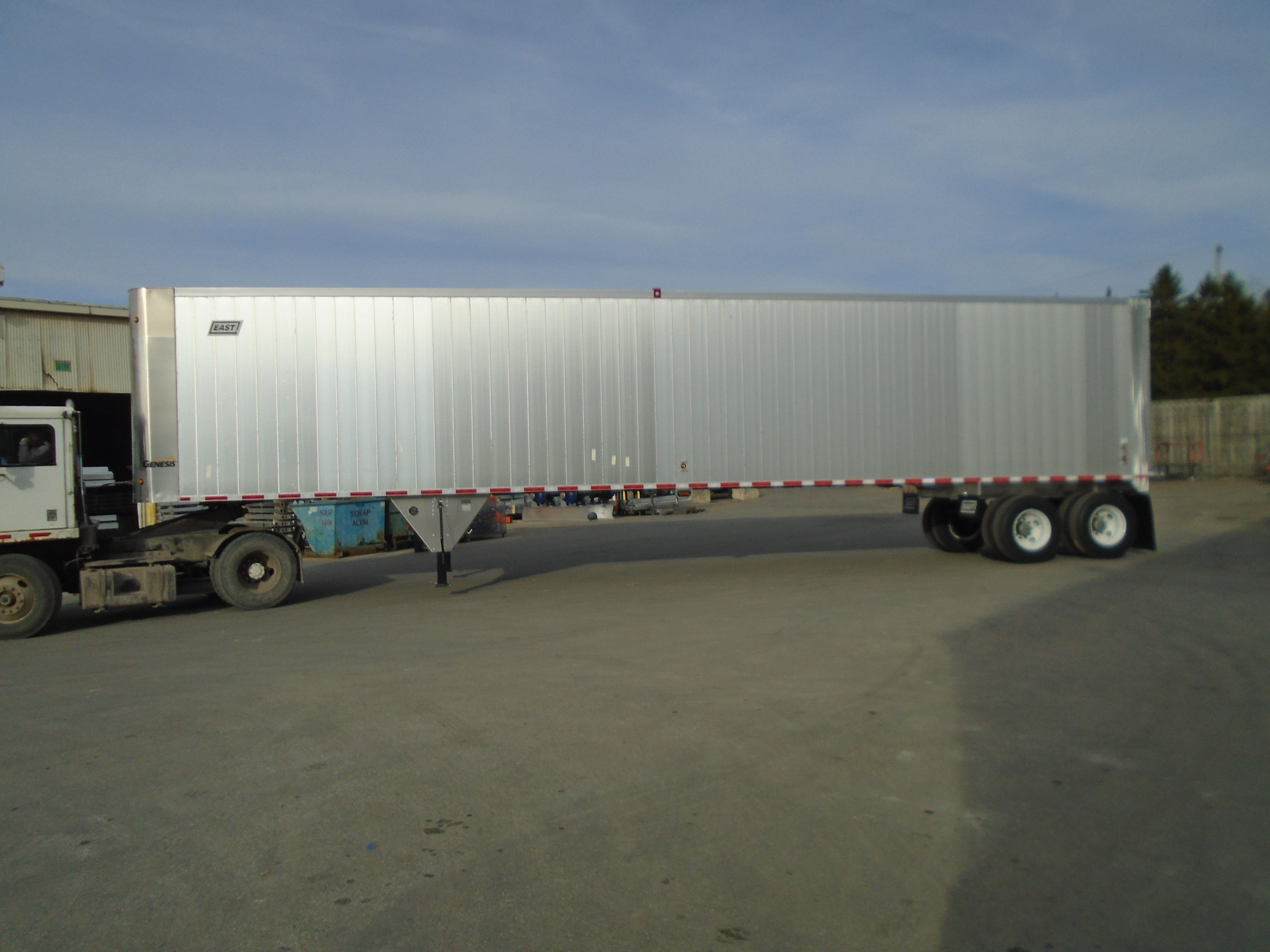 2025EAST53' X 102" X 100" TIPPER TRASHPT19888